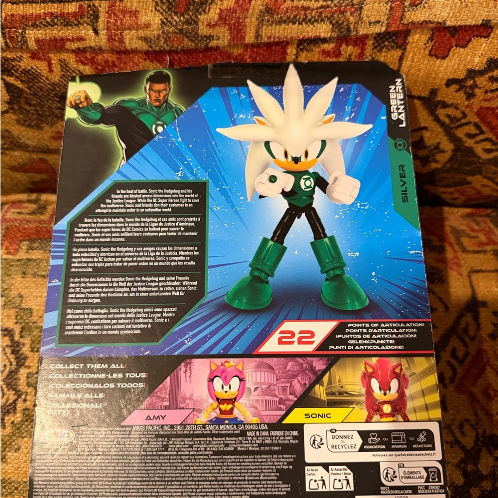 Silver The Hedgehog W/The Green Lantern From DC Comics 5” Figure NIB **See Dets - Picture 2 of 7